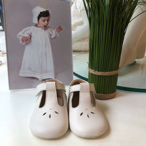 Zapato sin suela con calado ivory