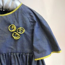 Cargar imagen en el visor de la galería, Vestido tornasol manga murcielago
