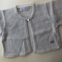 Cargar imagen en el visor de la galería, Chompa lurex ivory / blanco con plateado
