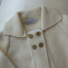 Cargar imagen en el visor de la galería, Abrigo pavo real/ baby rabit ivory

