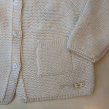 Cargar imagen en el visor de la galería, Chompa tres botones punto lino con bolsillo
