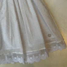 Cargar imagen en el visor de la galería, Vestido pechera tejida manga corta blanco
