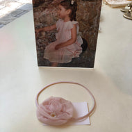 Vincha elastica flor de tull rosado t/u