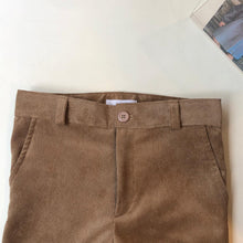 Cargar imagen en el visor de la galería, Pnatalon corduroy niño beige
