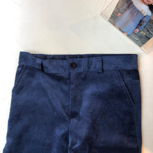 Cargar imagen en el visor de la galería, Pantalon corduroy niño azul
