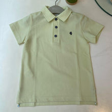 Cargar imagen en el visor de la galería, Polo camisero color lima Pili Carrera
