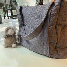 Cargar imagen en el visor de la galería, Bolso pañalero unisex
